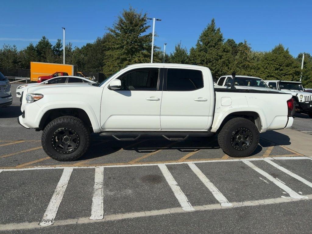 Toyota Tacoma 2WD TRD Off Road Double Cab 5' Bed V6 AT (Natl) 2019