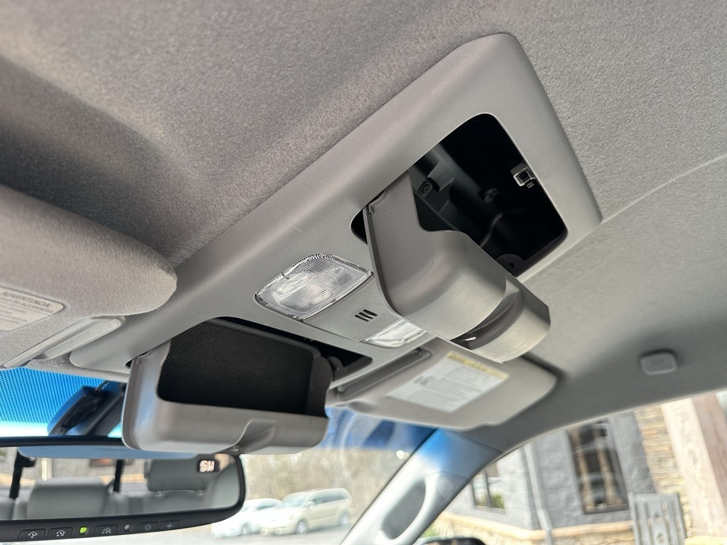 Toyota Tacoma 4WD Double Cab V6 MT (Natl) 2014