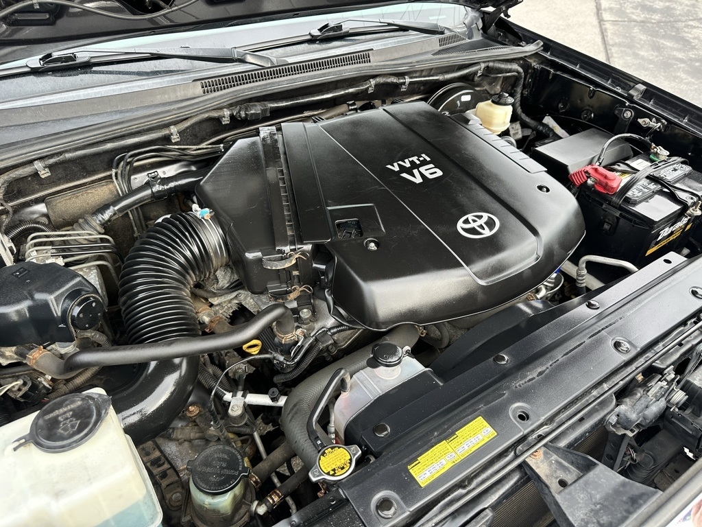 Toyota Tacoma 4WD Double Cab V6 MT (Natl) 2014