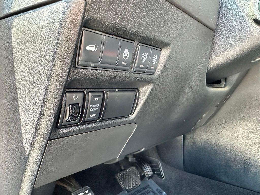 Infiniti QX80 LUXE AWD 2021