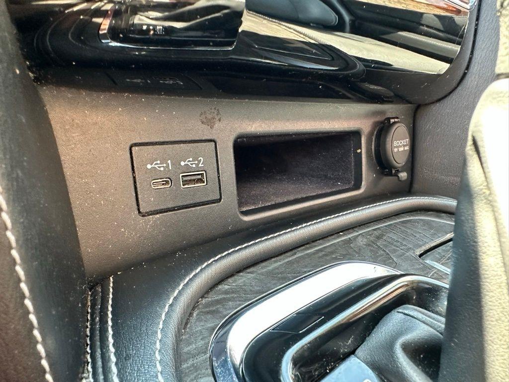 Infiniti QX80 LUXE AWD 2021