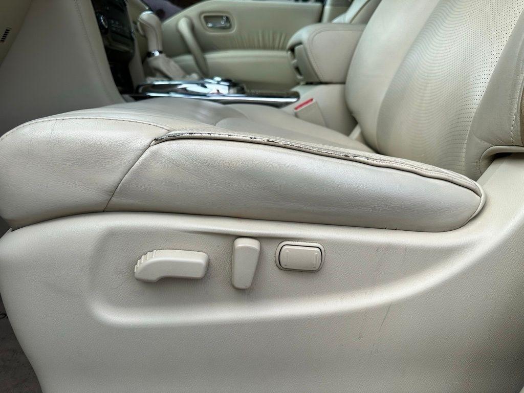 Infiniti QX80 2WD 4dr 2016