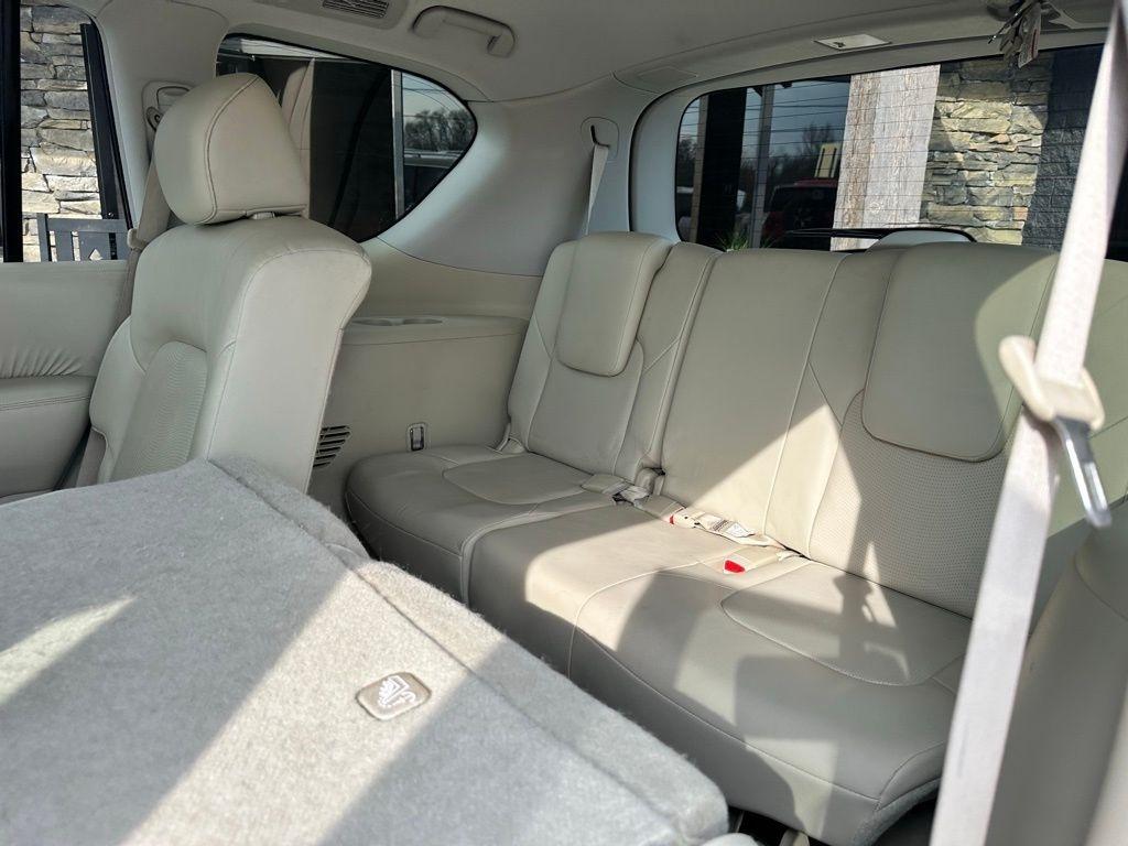 Infiniti QX80 2WD 4dr 2016