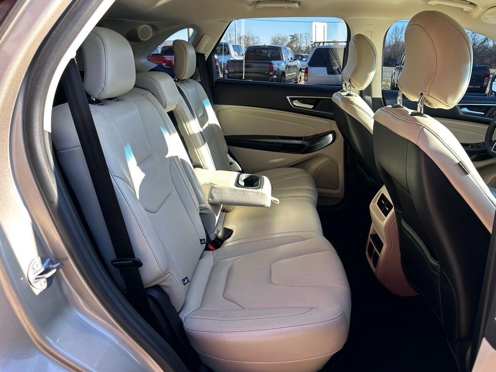Ford Edge Titanium FWD 2018