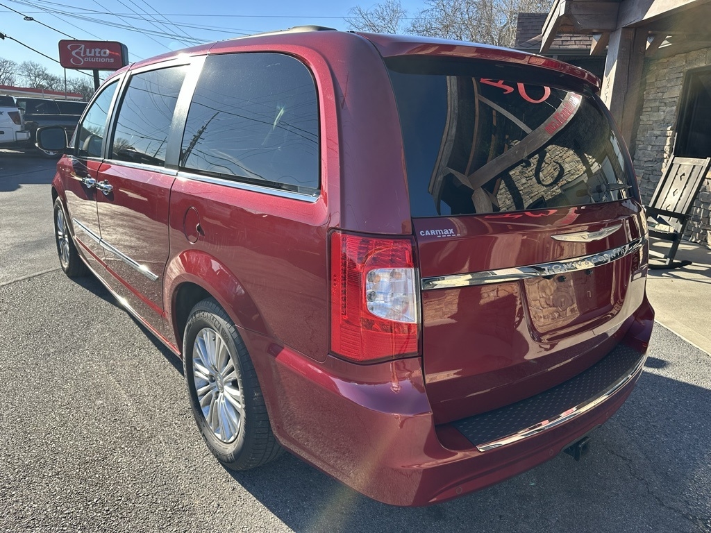 Chrysler Town & Country 4dr Wgn Touring-L 2015