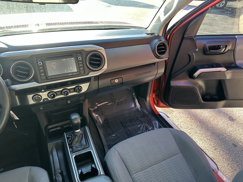 Toyota Tacoma 4WD Access Cab V6 AT TRD Off Road (Natl) 2016