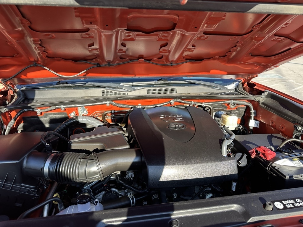 Toyota Tacoma 4WD Access Cab V6 AT TRD Off Road (Natl) 2016