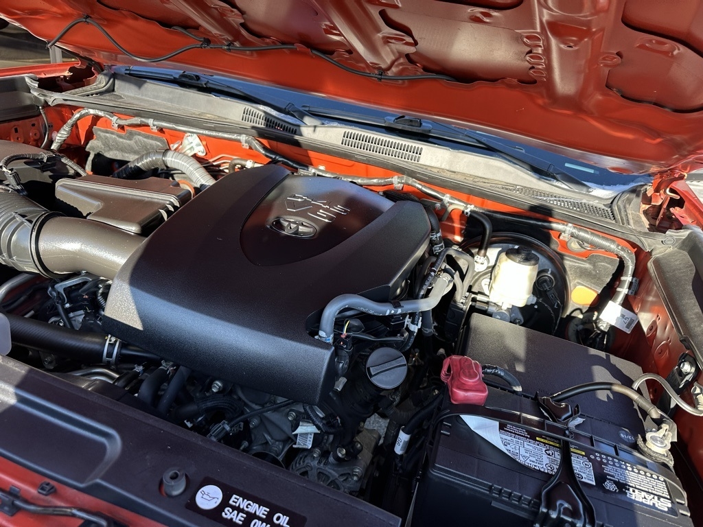 Toyota Tacoma 4WD Access Cab V6 AT TRD Off Road (Natl) 2016