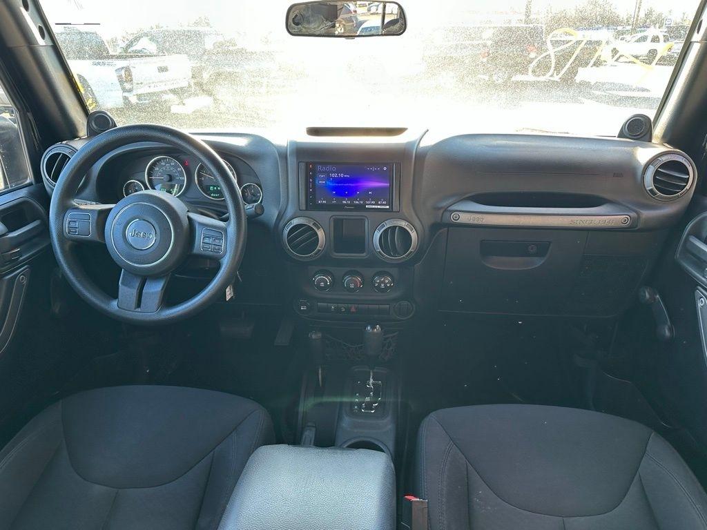 Jeep Wrangler Unlimited 4WD 4dr Sport 2013