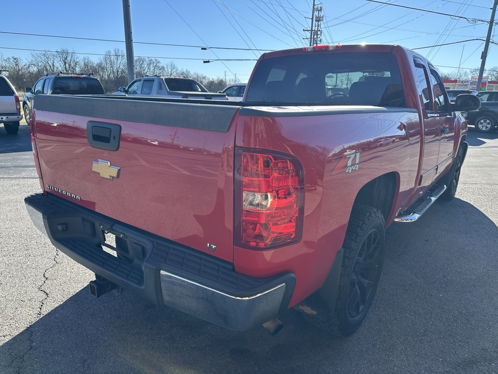 Chevrolet Silverado 1500 4WD Ext Cab 143.5" LT 2013