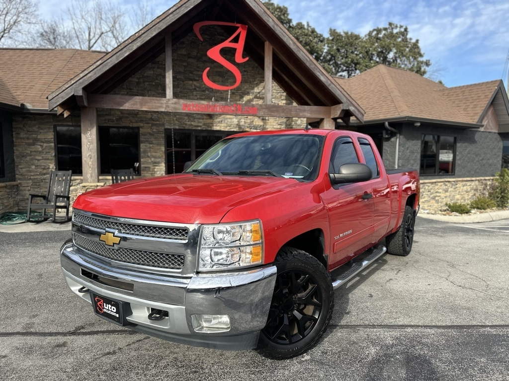 Chevrolet Silverado 1500 4WD Ext Cab 143.5" LT 2013