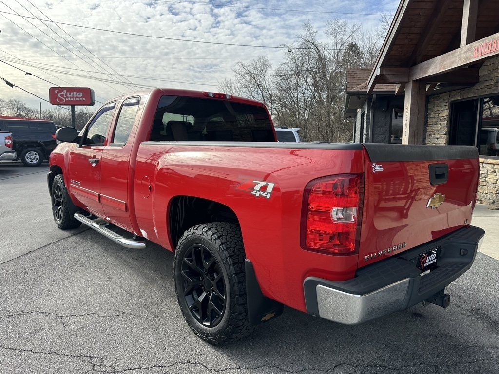 Chevrolet Silverado 1500 4WD Ext Cab 143.5" LT 2013
