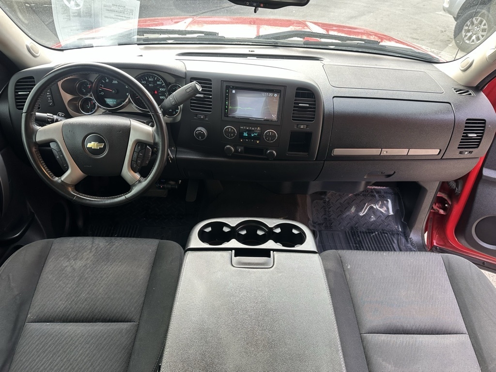 Chevrolet Silverado 1500 4WD Ext Cab 143.5" LT 2013