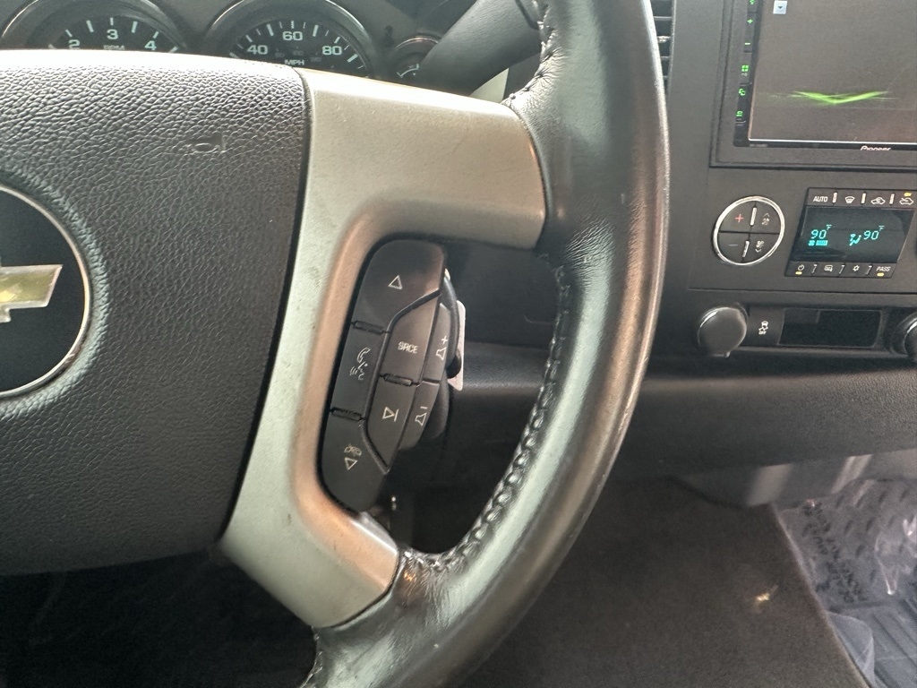 Chevrolet Silverado 1500 4WD Ext Cab 143.5" LT 2013