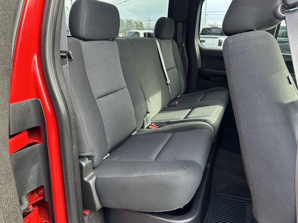 Chevrolet Silverado 1500 4WD Ext Cab 143.5" LT 2013