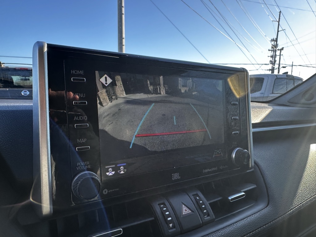 Toyota RAV4 XLE Premium FWD (Natl) 2019