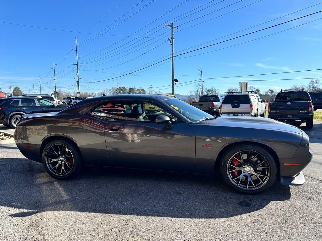 Dodge Challenger 2dr Cpe SRT 392 2015