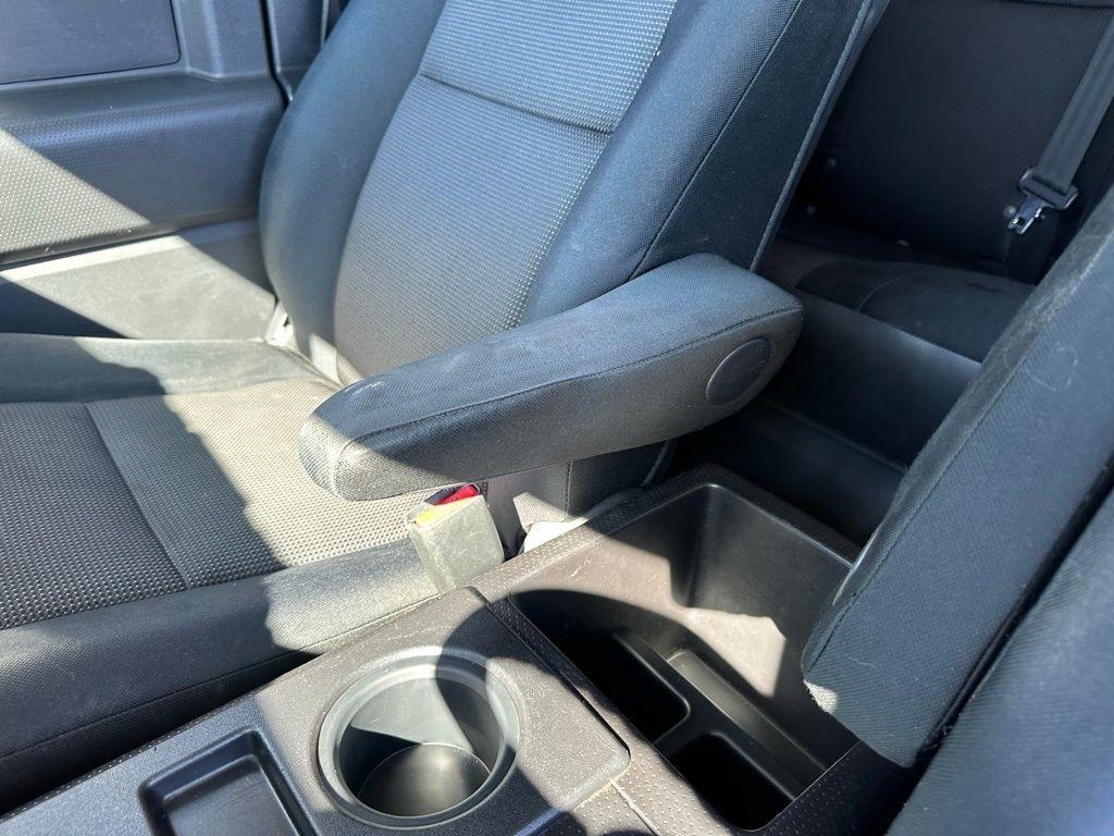 Toyota FJ Cruiser RWD 4dr Auto (Natl) 2010