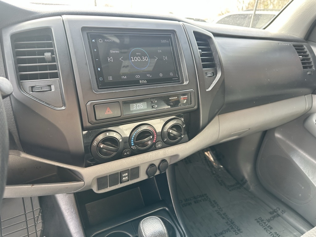 Toyota Tacoma 2WD Double Cab V6 AT PreRunner (Natl) 2013