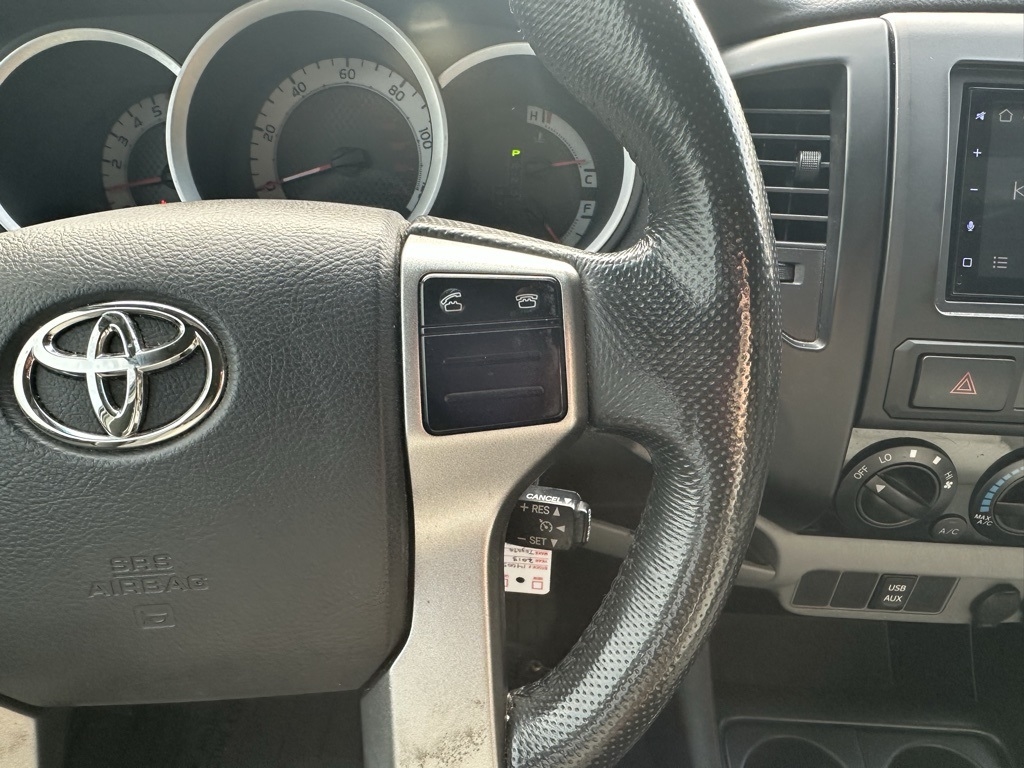 Toyota Tacoma 2WD Double Cab V6 AT PreRunner (Natl) 2013