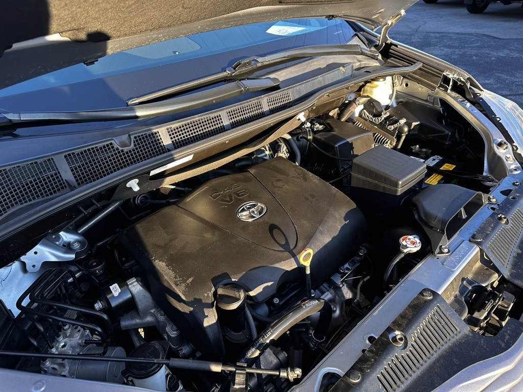 Toyota Sienna XLE Auto Access Seat FWD 7-Passenger (Natl) 2017