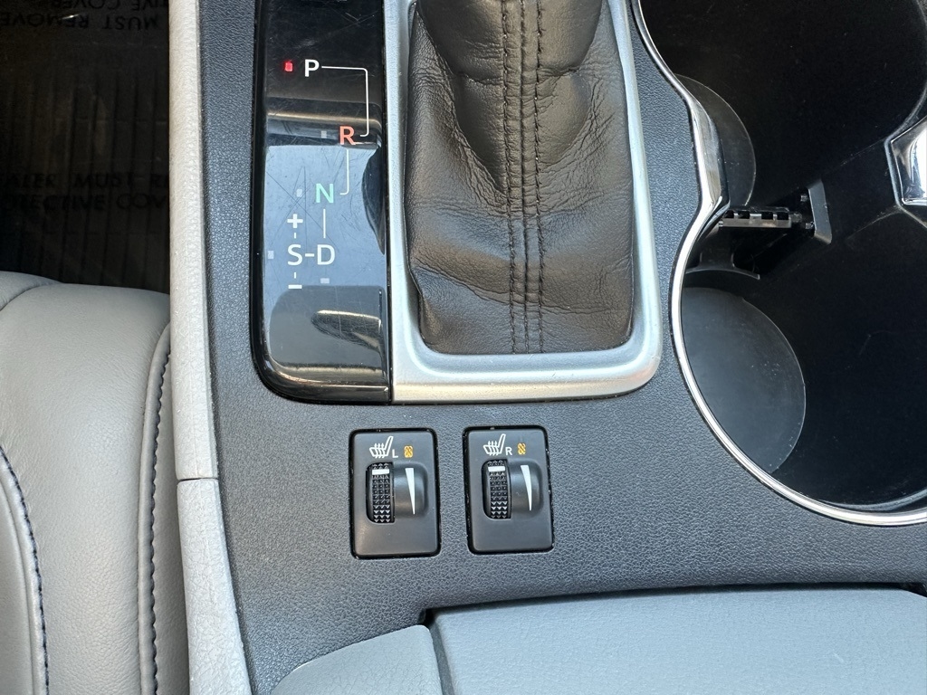 Toyota Highlander AWD 4dr V6 XLE (Natl) 2015