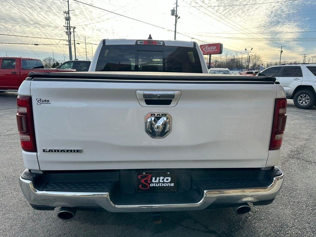 RAM 1500 Laramie 4x2 Crew Cab 5'7" Box 2019