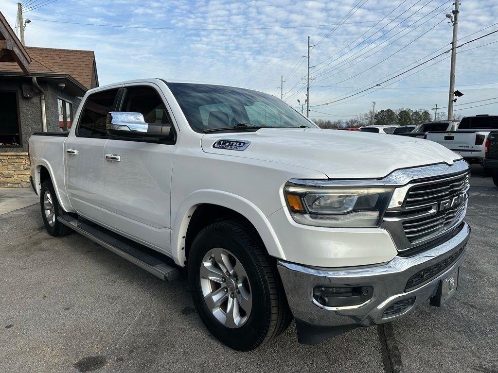 RAM 1500 Laramie 4x2 Crew Cab 5'7" Box 2019
