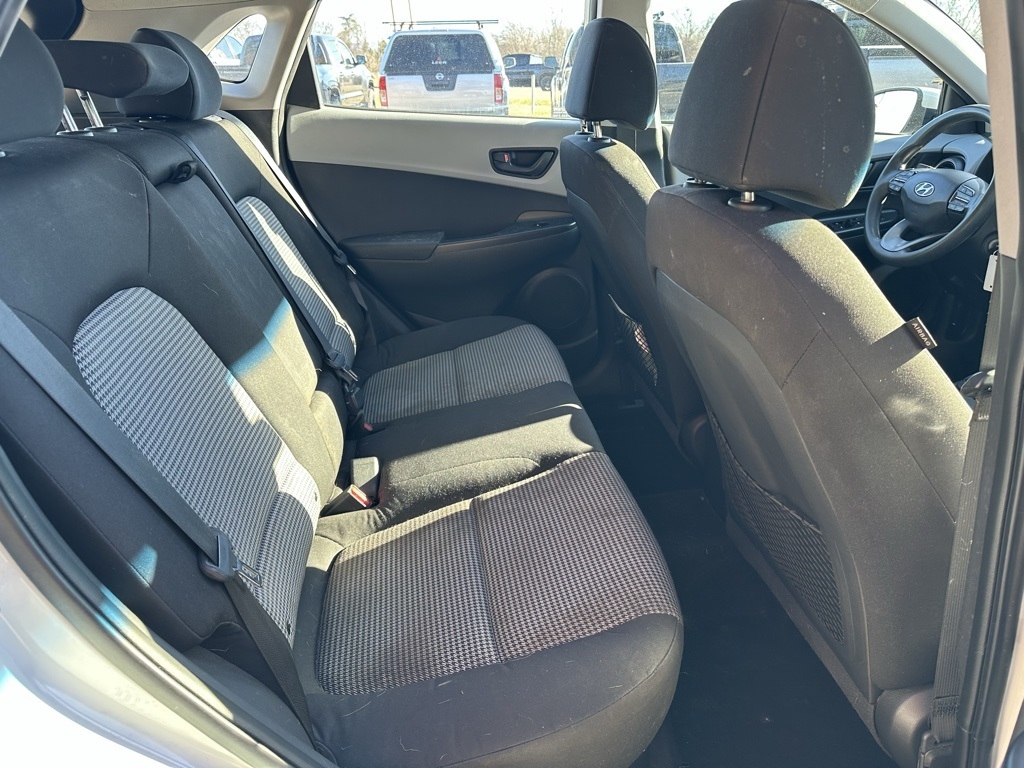 Hyundai Kona SE Auto FWD 2021