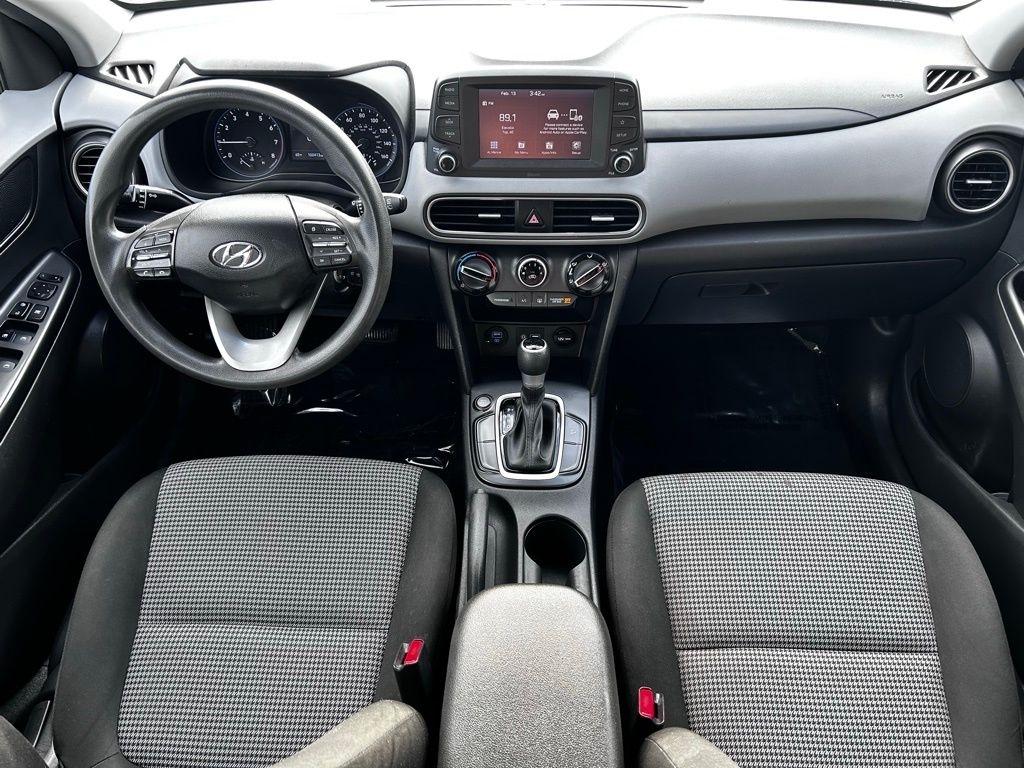 Hyundai Kona SE Auto FWD 2021