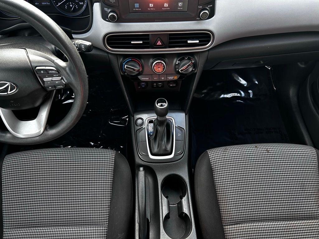 Hyundai Kona SE Auto FWD 2021