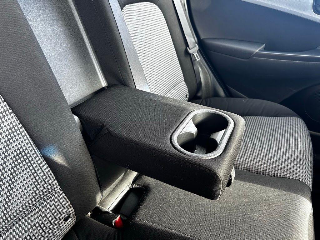 Hyundai Kona SE Auto FWD 2021