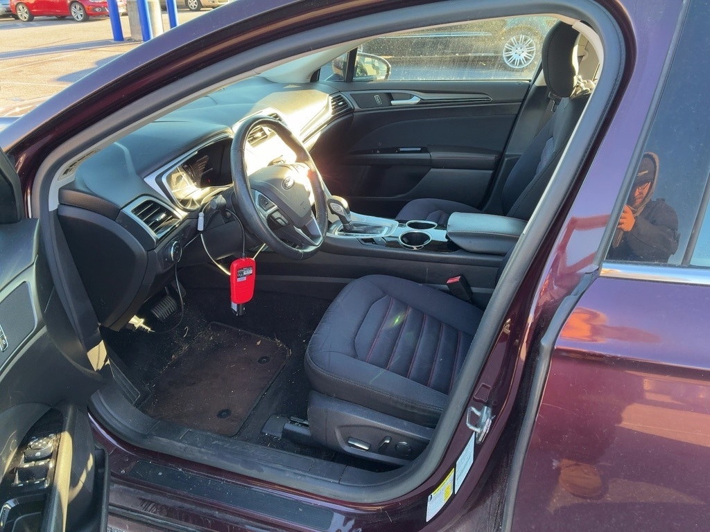 Ford Fusion 4dr Sdn SE FWD 2013