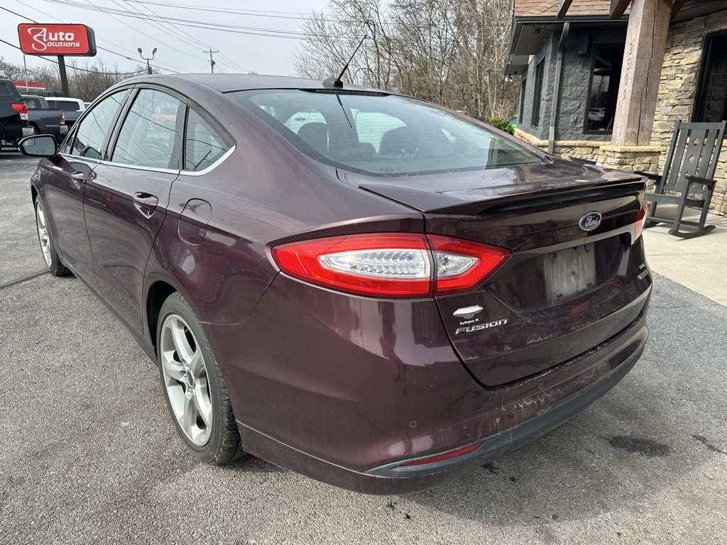 Ford Fusion 4dr Sdn SE FWD 2013