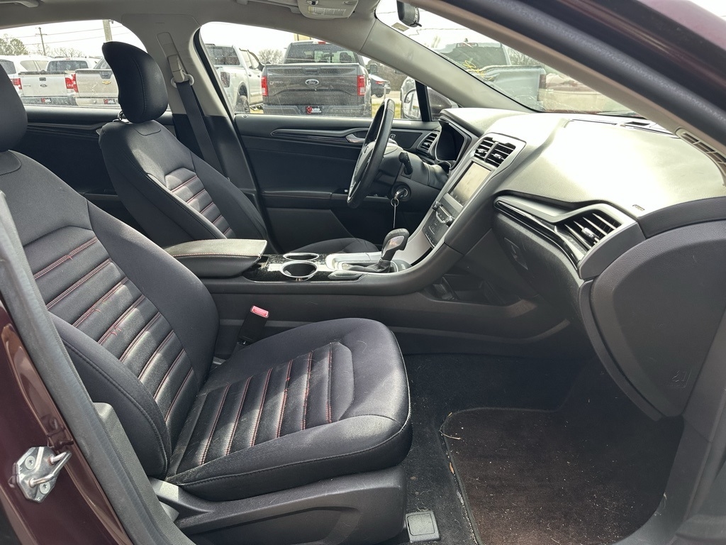 Ford Fusion 4dr Sdn SE FWD 2013