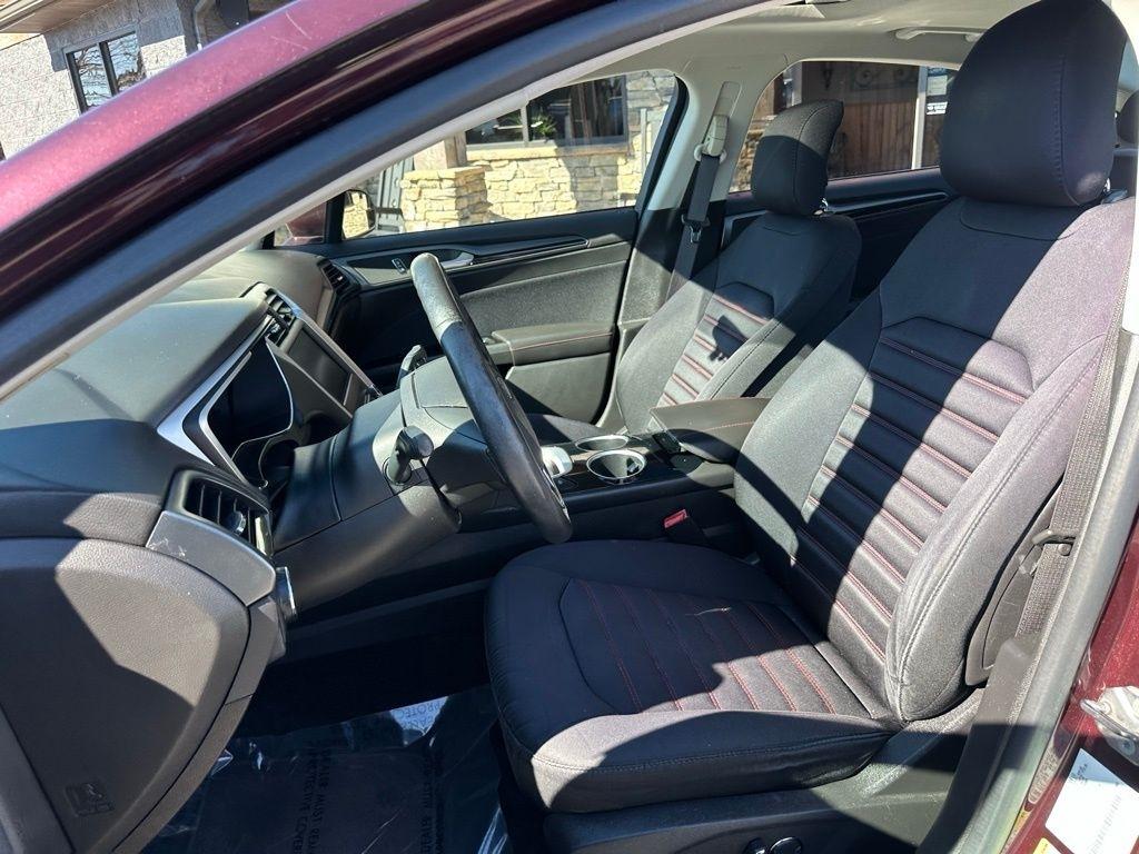 Ford Fusion 4dr Sdn SE FWD 2013