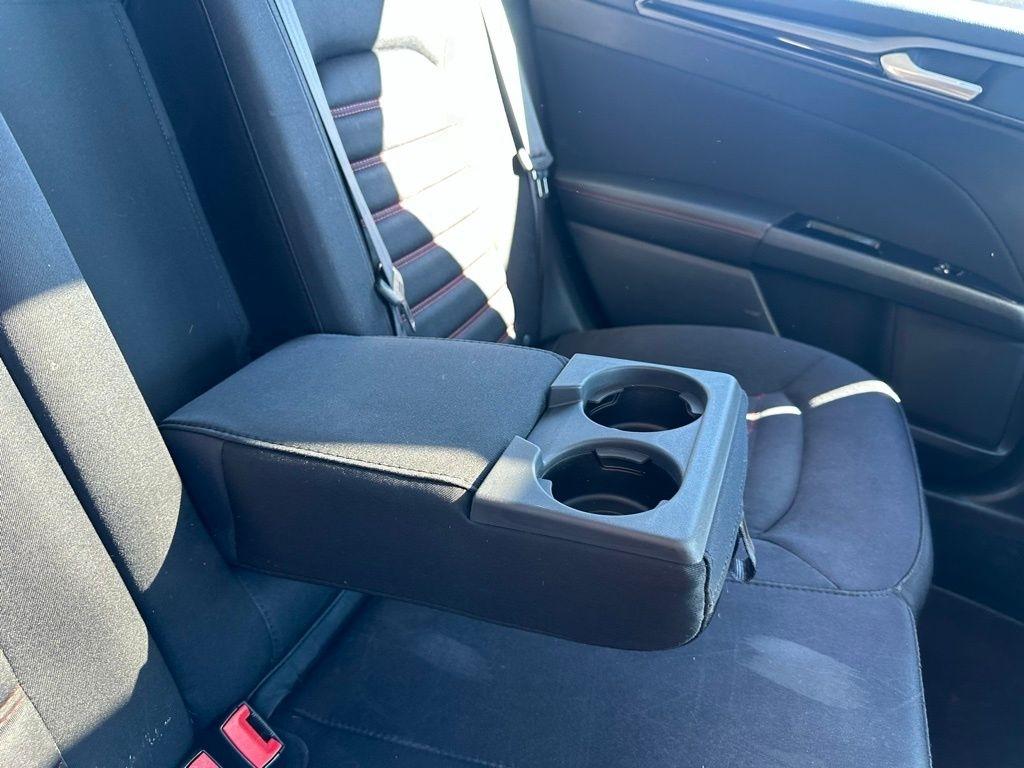 Ford Fusion 4dr Sdn SE FWD 2013