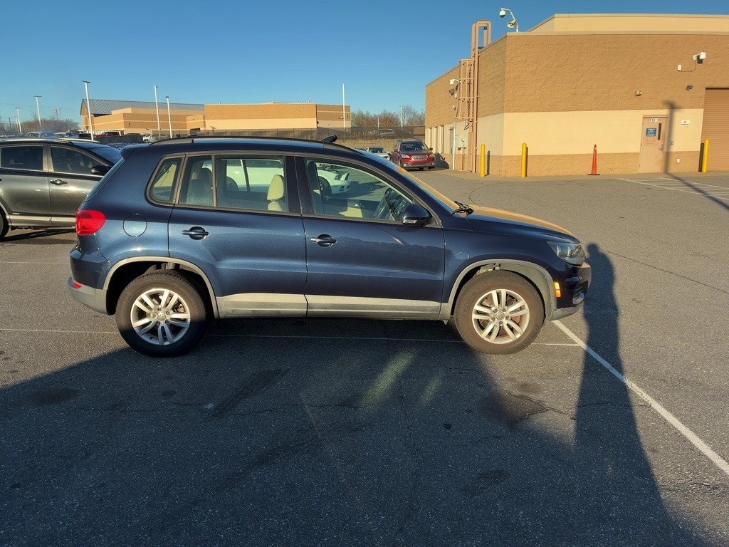 Volkswagen Tiguan 2WD 4dr Auto R-Line 2016
