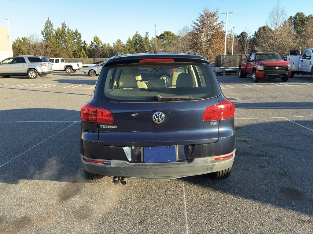 Volkswagen Tiguan 2WD 4dr Auto R-Line 2016