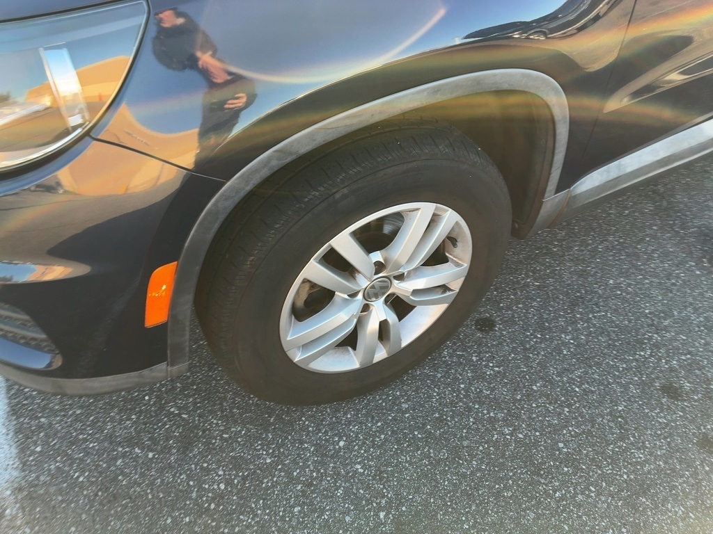 Volkswagen Tiguan 2WD 4dr Auto R-Line 2016