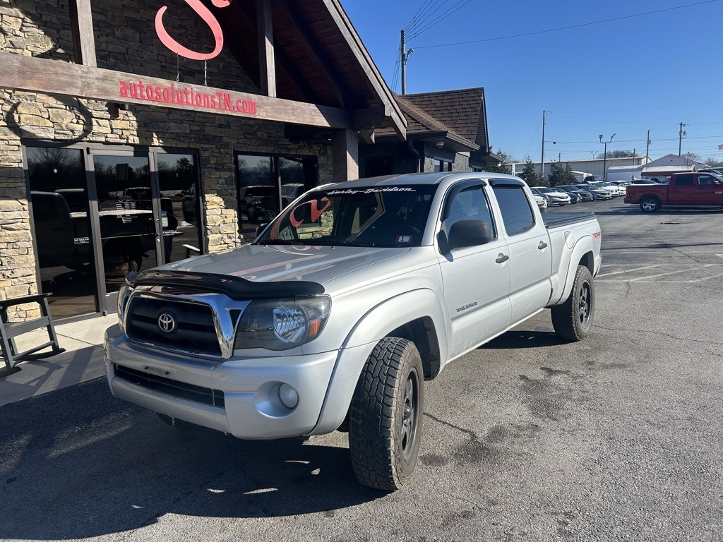 Toyota Tacoma 4WD Double LB V6 AT (Natl) 2010