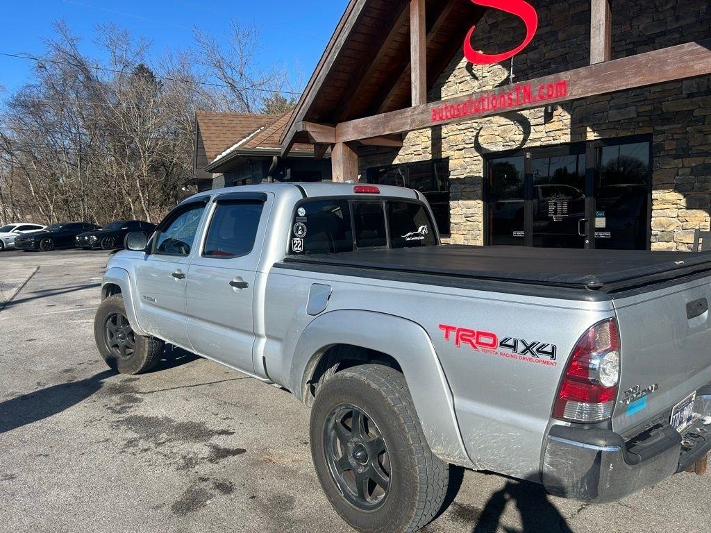 Toyota Tacoma 4WD Double LB V6 AT (Natl) 2010