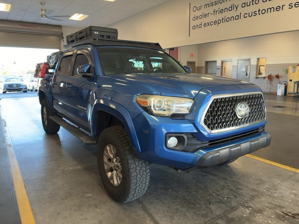 Toyota Tacoma SR5 Double Cab 5' Bed I4 4x2 AT (Natl) 2018