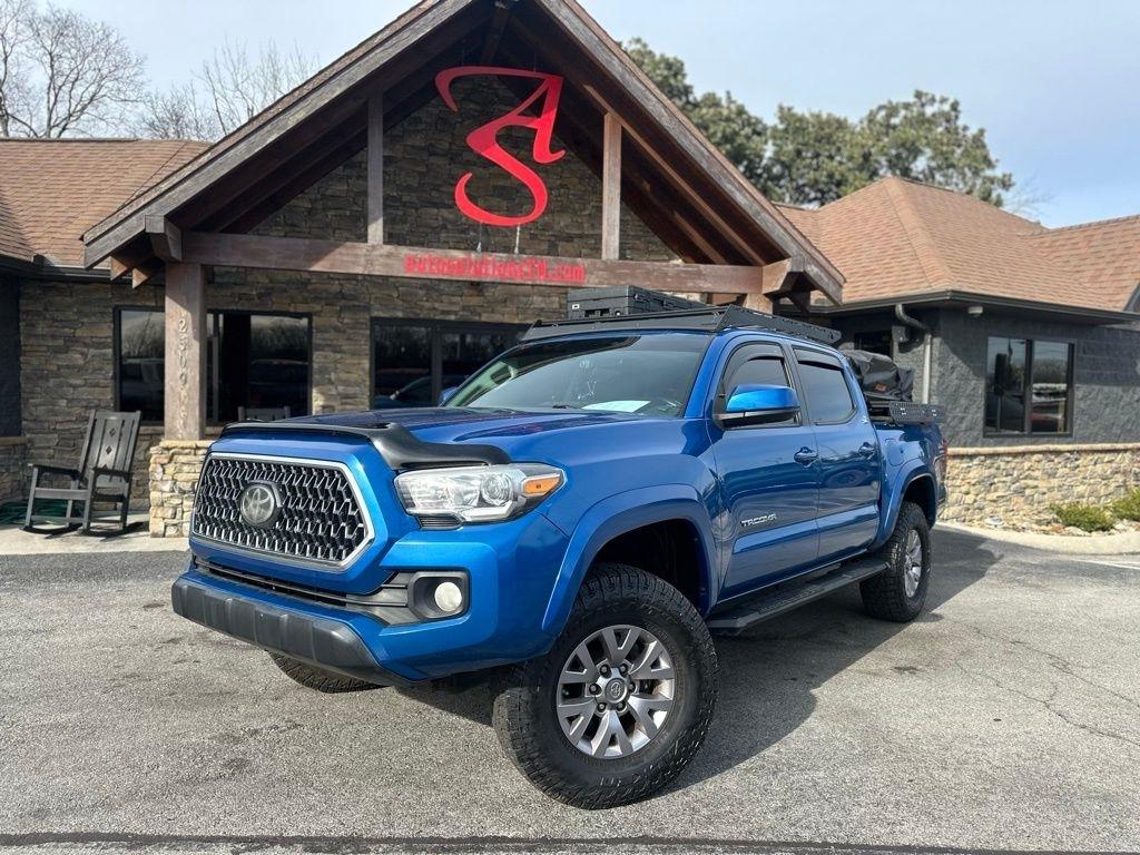 Toyota Tacoma SR5 Double Cab 5' Bed I4 4x2 AT (Natl) 2018