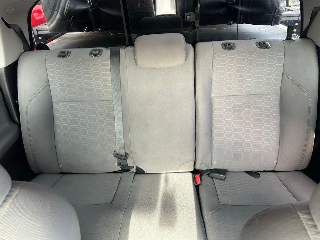 Toyota Tacoma SR5 Double Cab 5' Bed I4 4x2 AT (Natl) 2018