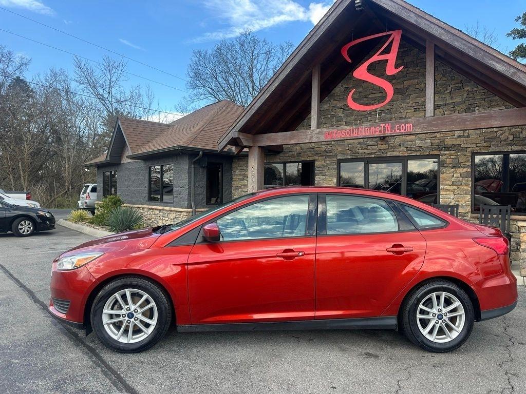 Ford Focus SE Sedan 2018