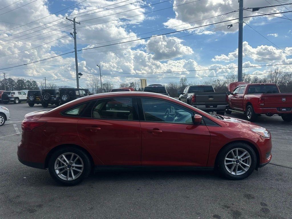 Ford Focus SE Sedan 2018