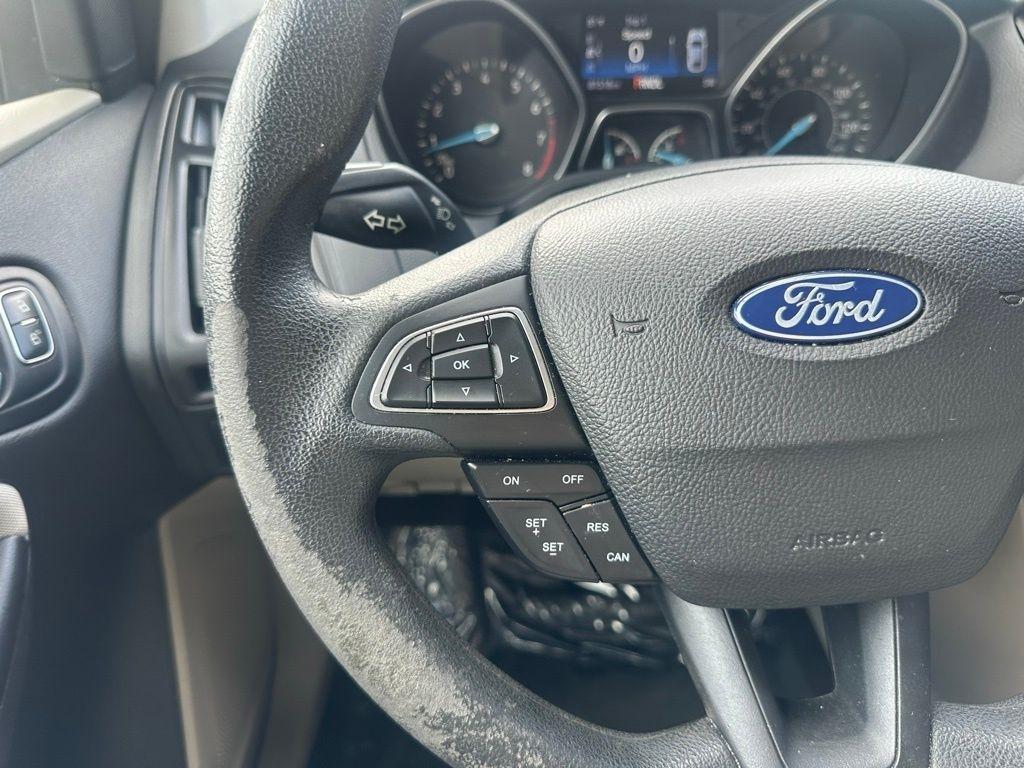 Ford Focus SE Sedan 2018