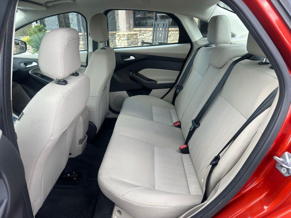 Ford Focus SE Sedan 2018