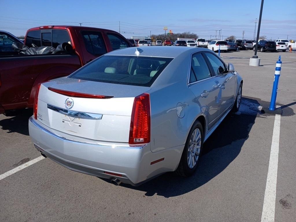 Cadillac CTS Sedan 4dr Sdn 3.0L Luxury RWD 2010